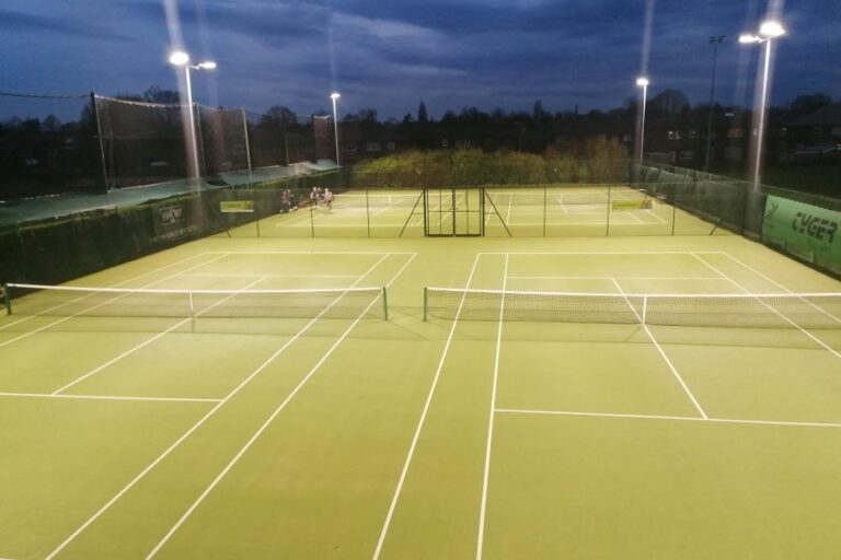 As bright as day! LED lights for Tennis